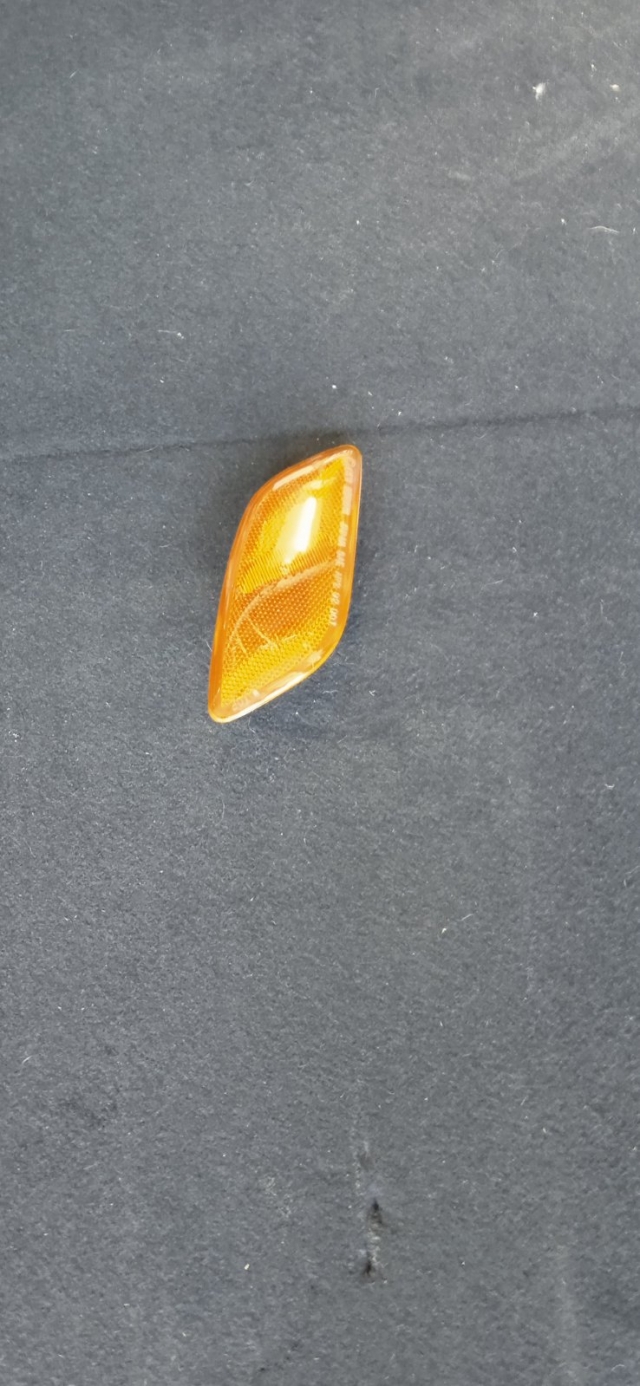 Φλας εμπρός αριστερά